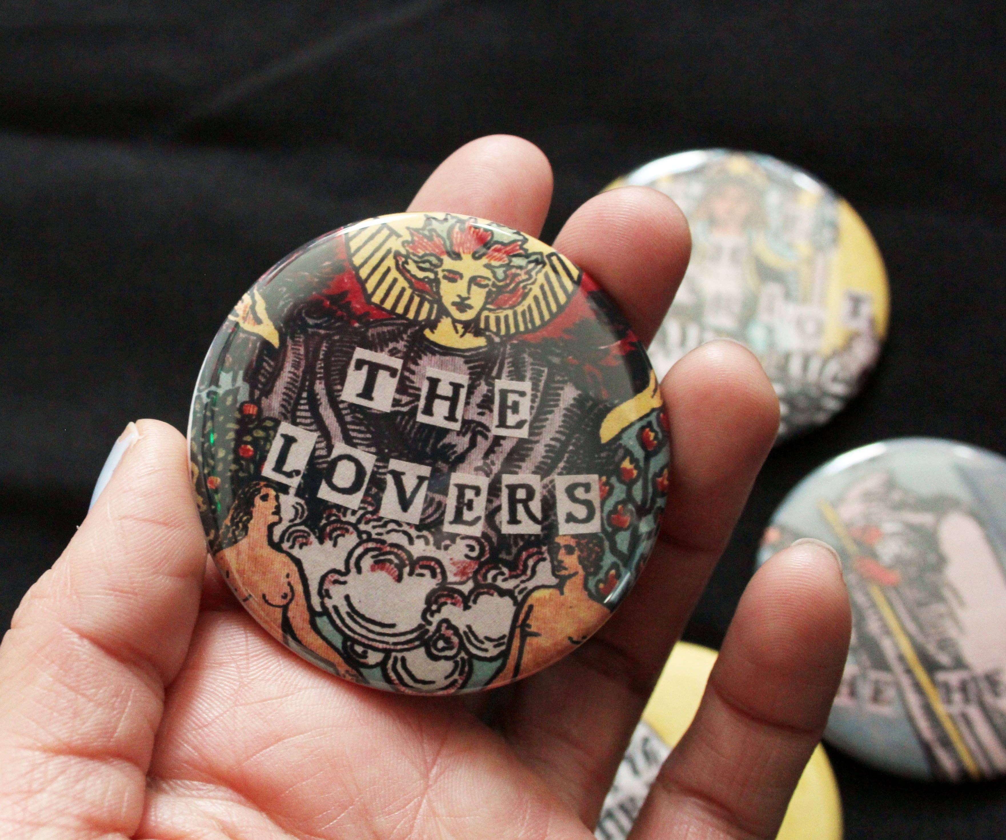 Midge Blitz – wholesale Compact mirror – Collage Tarot Pocket Mirror3