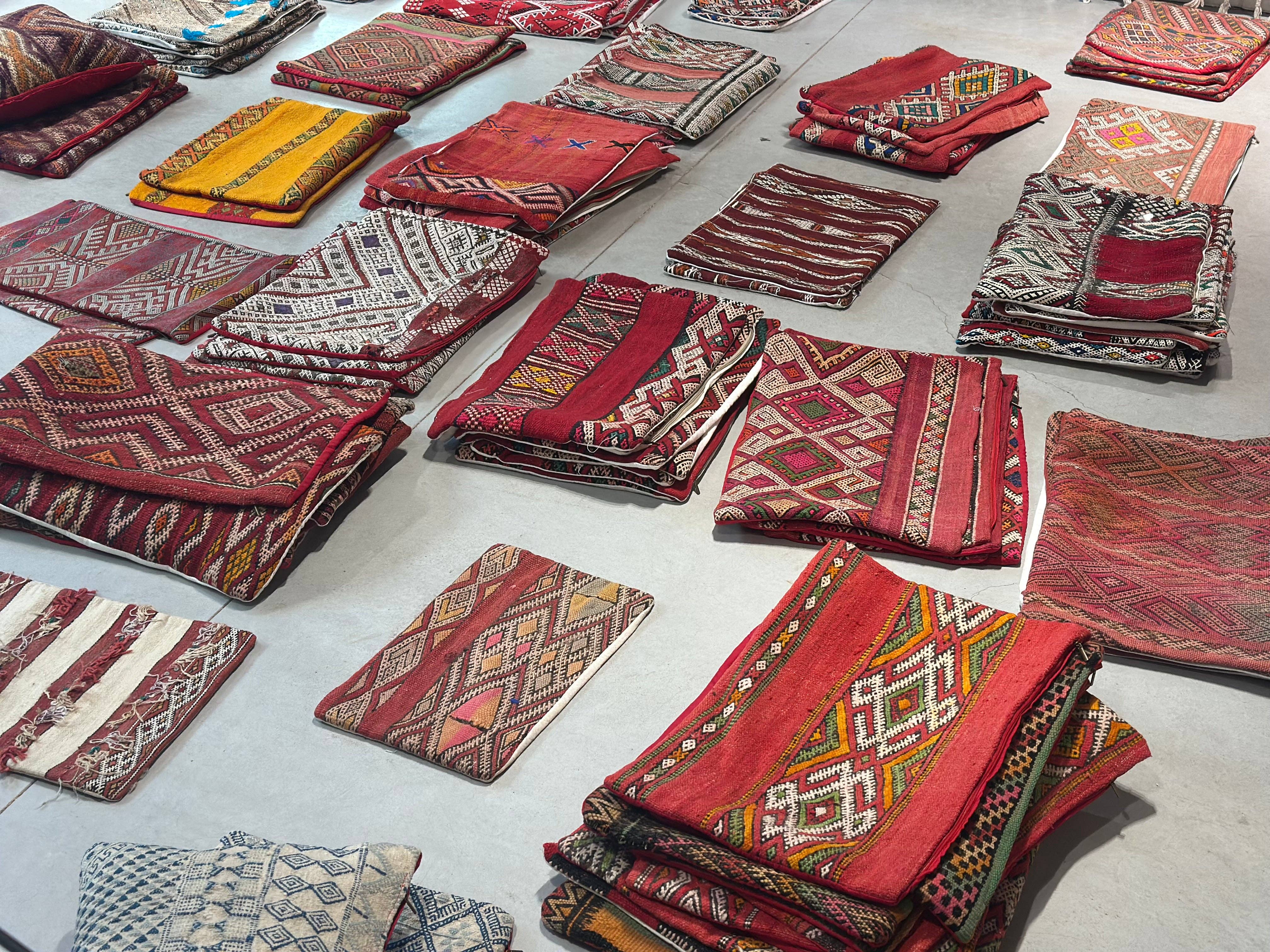 SOUK in the CITY - Wholesale Throw/Decorative Pillow - VINTAGE Upcycled Berber Cushions22