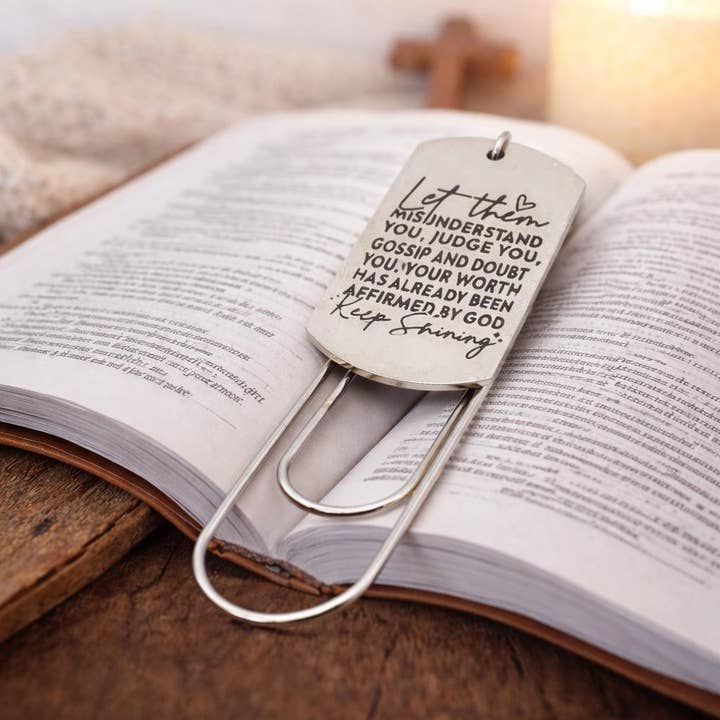 Mantenha a Fé Brilhando Marcador de Livro Cristão Citação Inspiradora Marcador de Papel Aço Inoxidável Presente Religioso por atacado de JKCE Designs