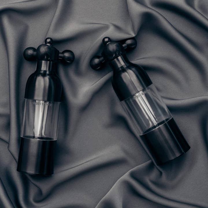 AXIA, Salt and pepper mill (Matt black) for wholesale by Vargen & Thor