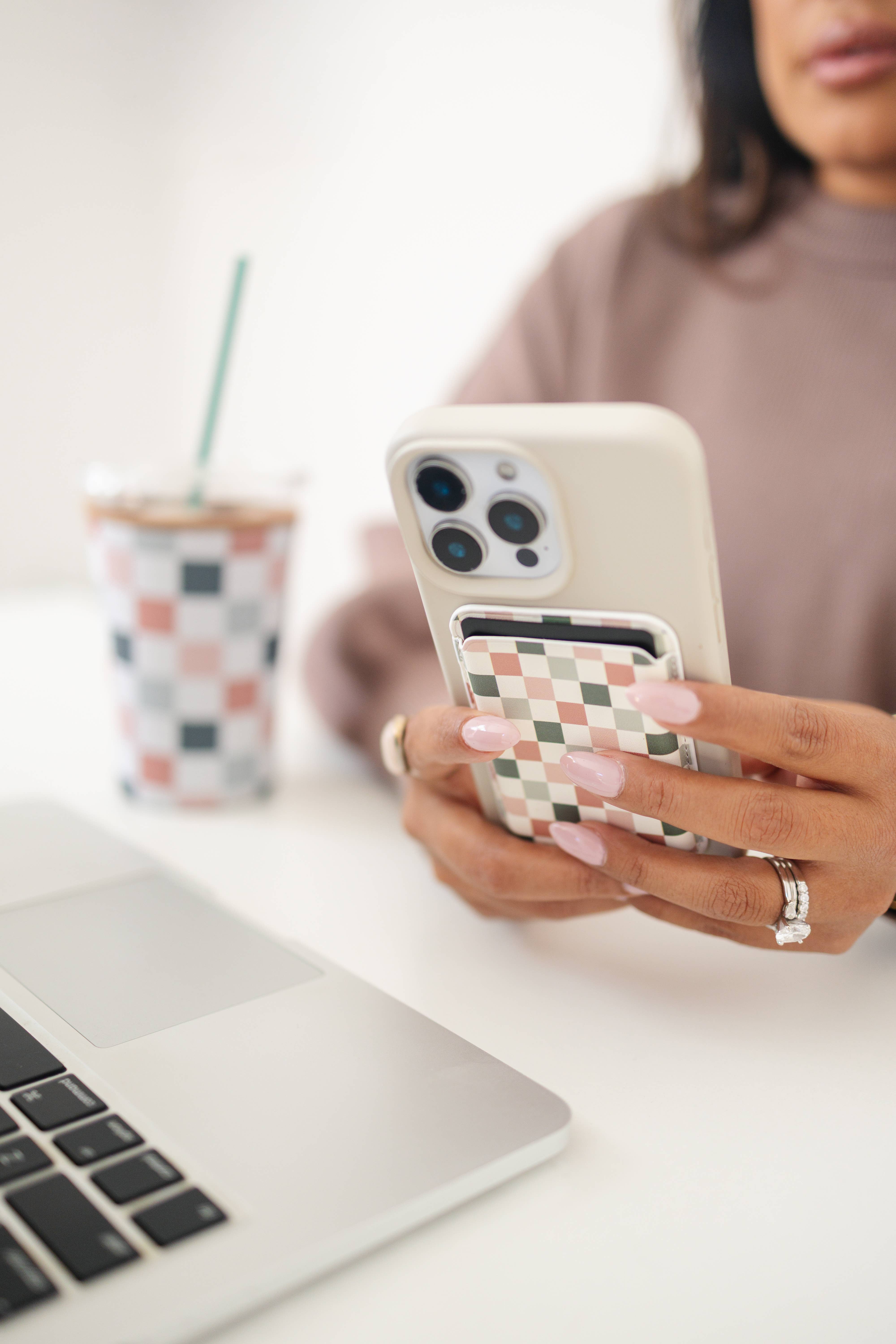 Frederick Family Co. - Vente Étui portefeuille pour téléphone – femme - Porte-cartes magnétique pour téléphone compatible iPhone 12 à 164