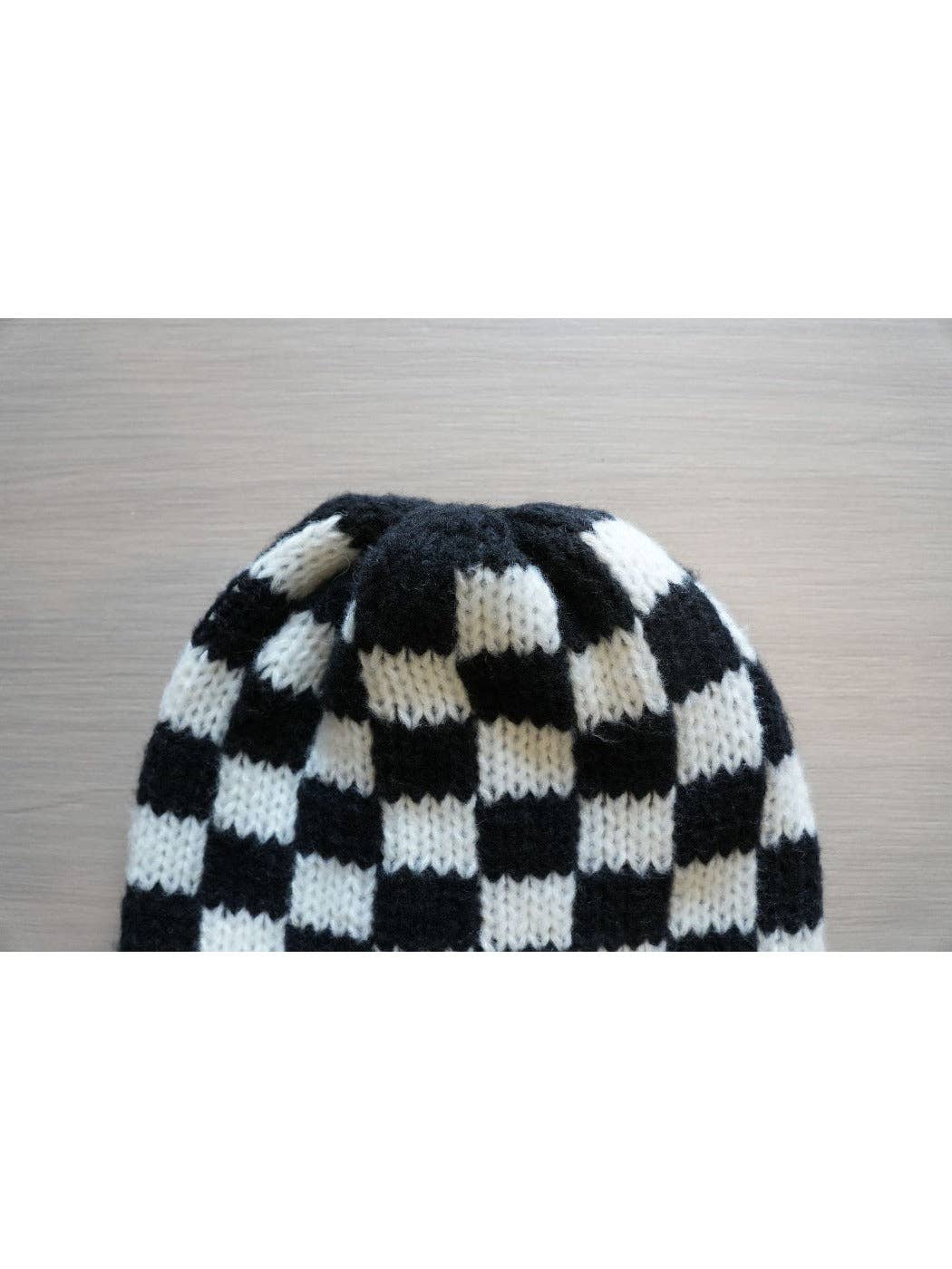 Funkyrel® Atzbranding Limited - Wholesale Beanie - Women's - Haila - Winter Checkered Knitted Beanie5