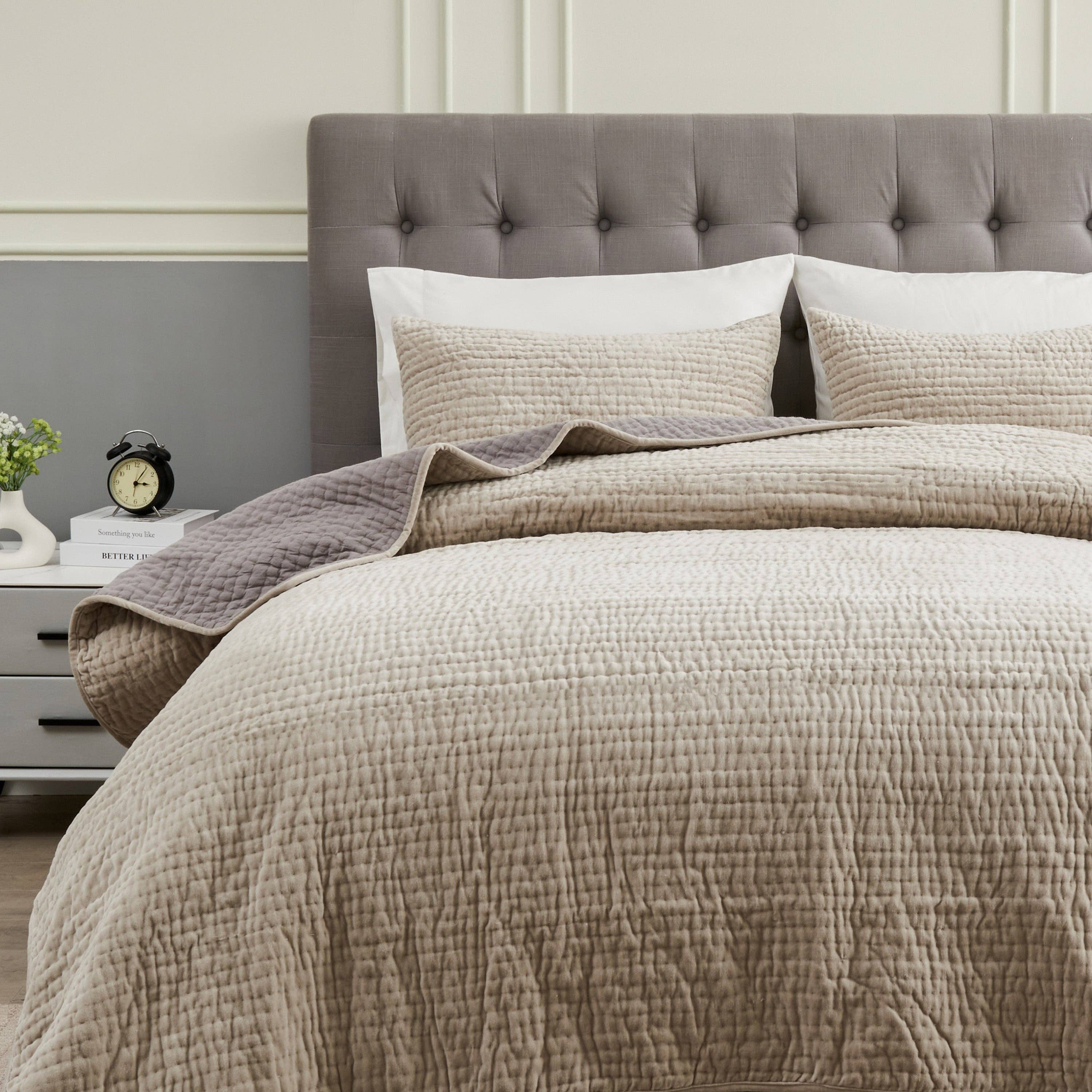 Mélange Home - Wholesale Quilt - Tamara Velvet Quilt Set42