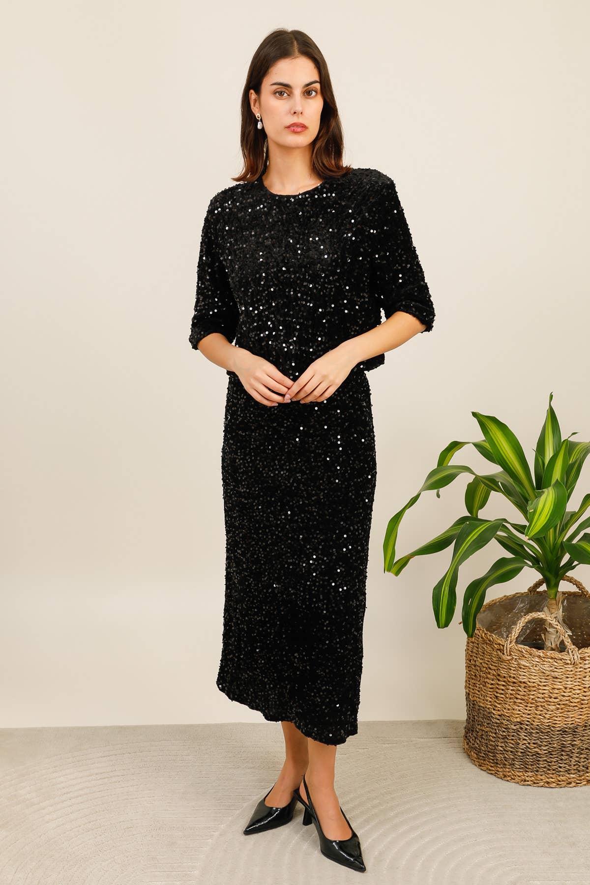 aikha - Wholesale Skirt - Women's - Sequined Skirt(07-3572)3