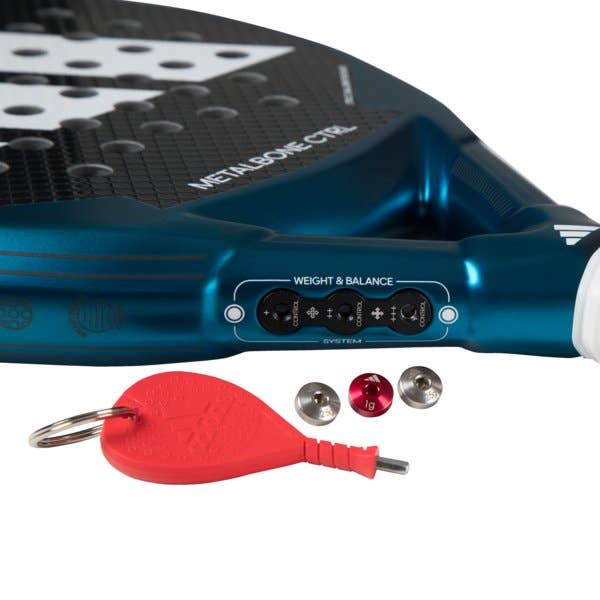 The District Padel – Engroshandel Sportsudstyr – Adidas Metalbone Ctrl 3.3 Padelketcher5