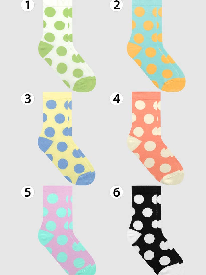 Women's Crew Cuff Dot Socks for wholesale by 7DAYSSOCKS