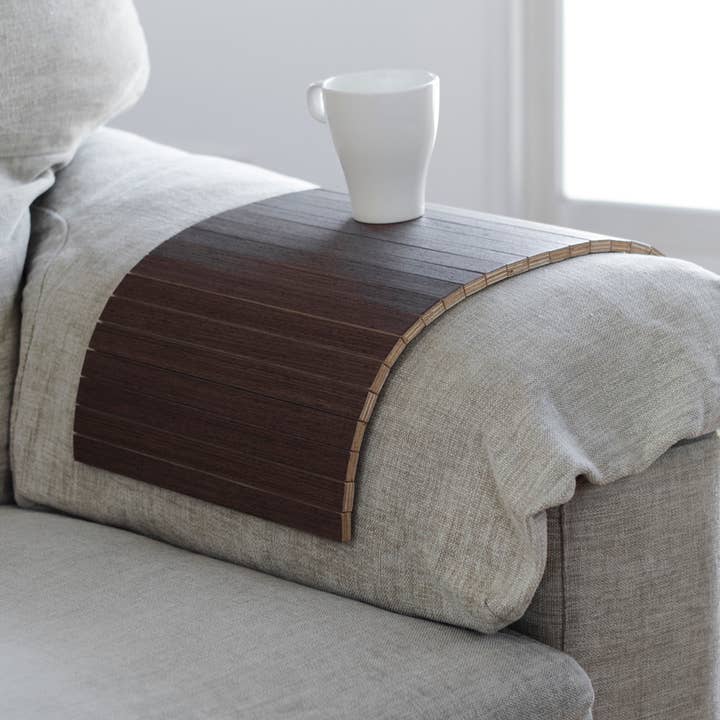 Plateau flexible pour accoudoir de canapé, DETRAY WENGUE pour la vente par Debosc