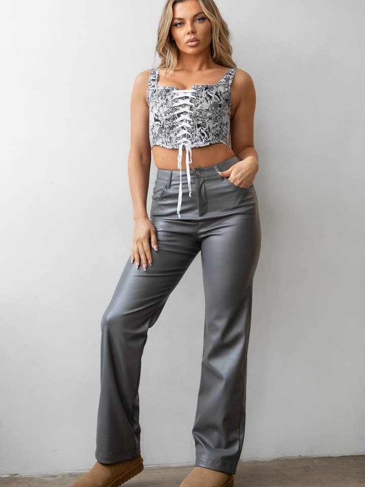TICTOC - Wholesale Pants - Women's - FAUX Vegan Pu Leather Straight Leg Pants
PH27766-CINNABUM