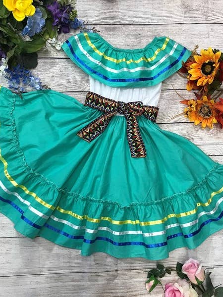 Robe de fête traditionnelle mexicaine Cinco De Mayo 2/3-14 pour la vente par Unik