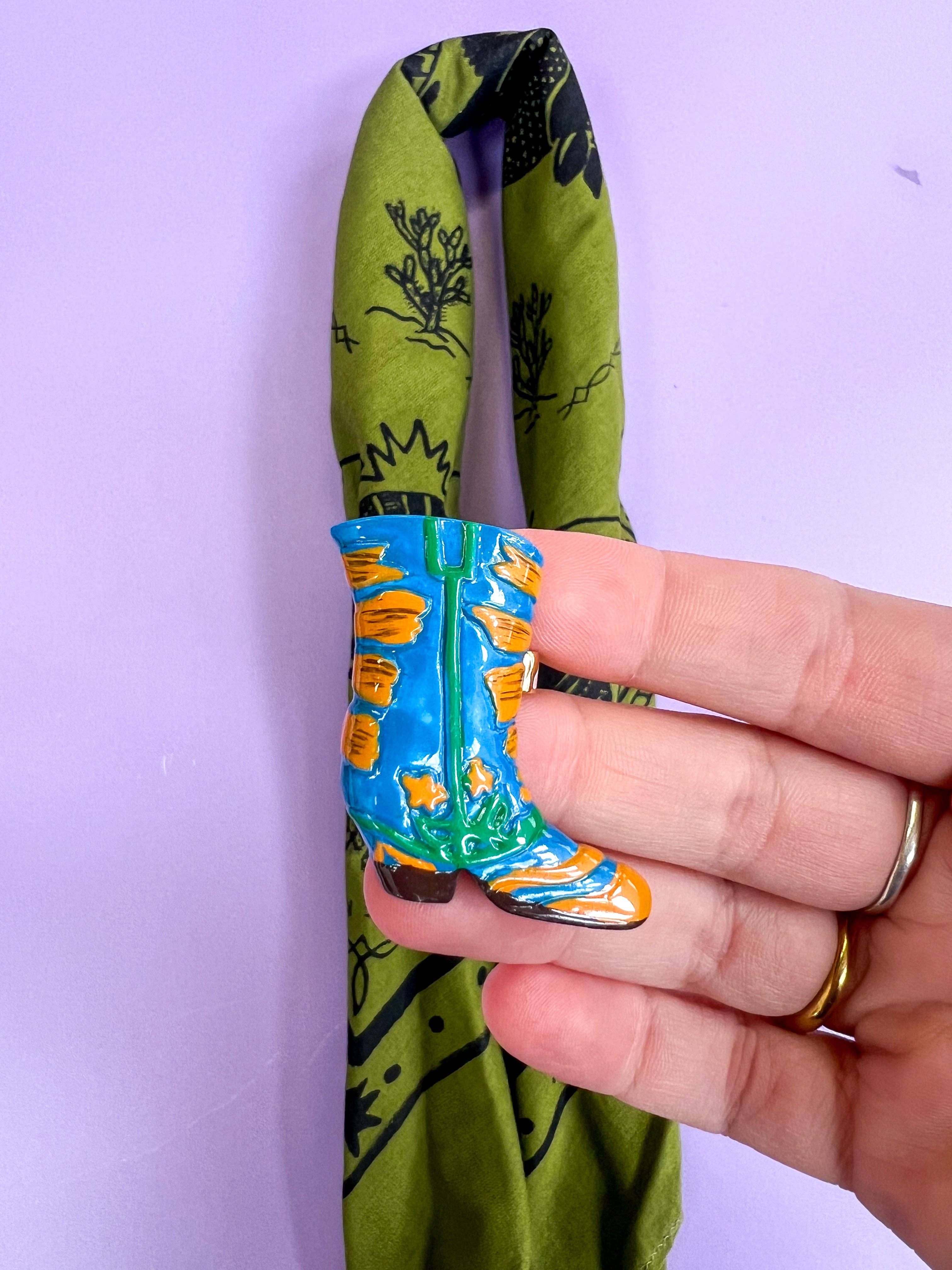 Velvet Outlaw - Wholesale Scarf Clip - Women's - Colorful Cowboy Boot Bandana Slide - Multiple Colors6