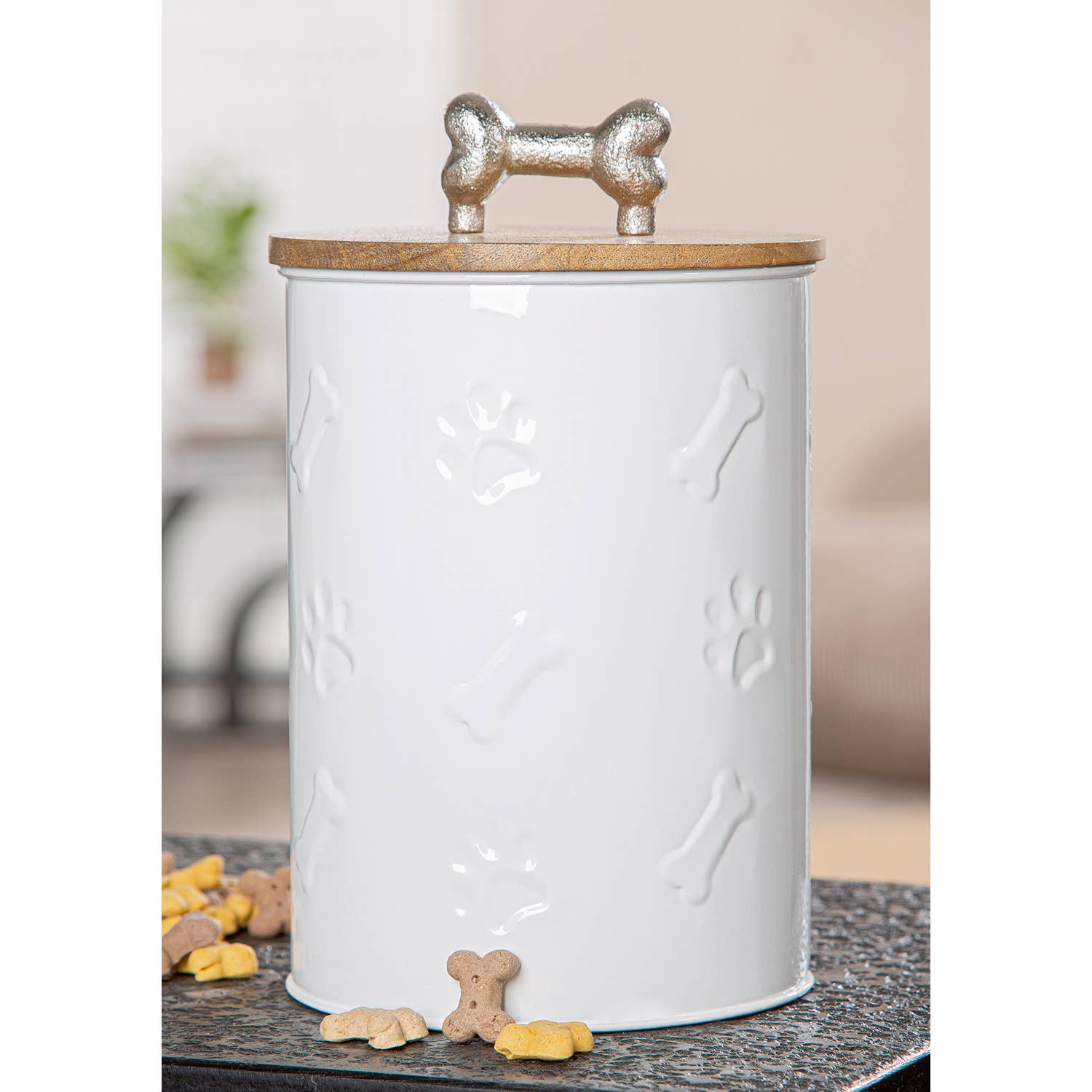 Cylindrical can treats white H. 23 cm, pack of 3 for wholesale on Faire1