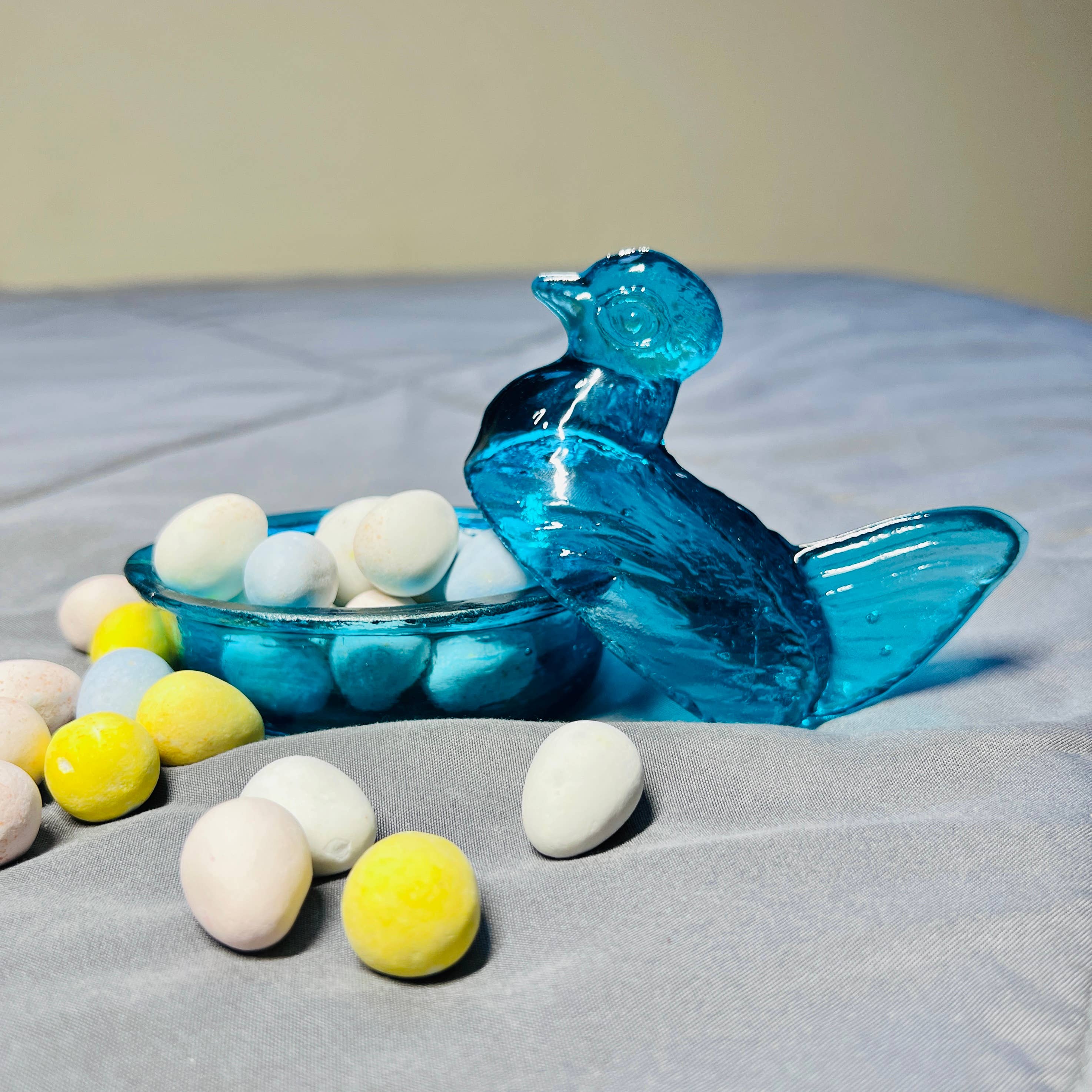 Kitchen One - Wholesale Decorative Plate/Dish/Bowl - Nesting Hen Bowl - TURQUOISE | Hand Blown Glass2