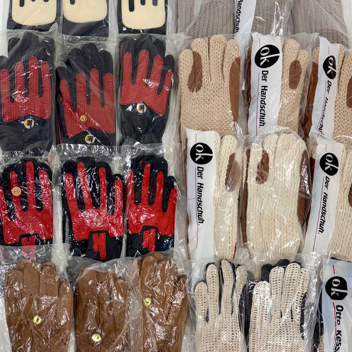 Salzmann Restwaren GmbH - Wholesale Gloves - Unisex - Riding gloves for women and men, leather gloves7
