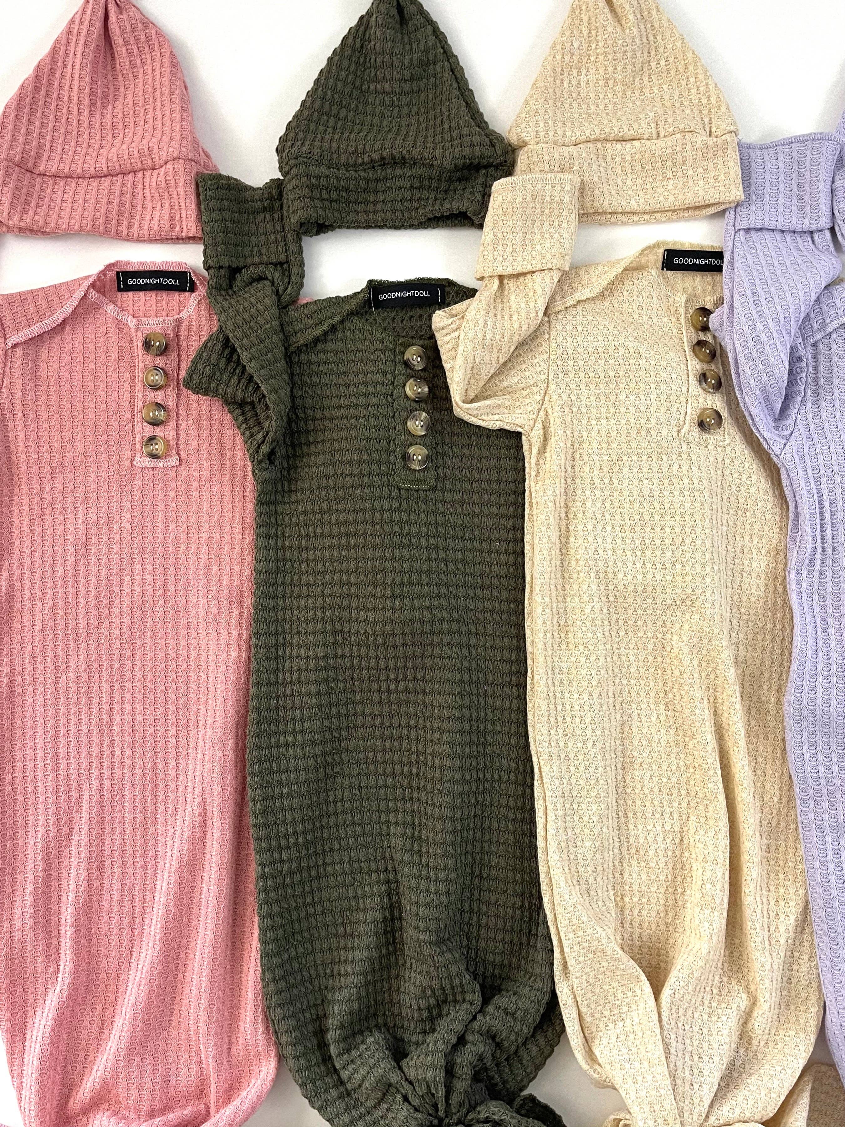 Goodnightdoll - Venta al por mayor Conjuntos de pijama para bebés - Bebé - Bata y gorro anudados de punto gofre5