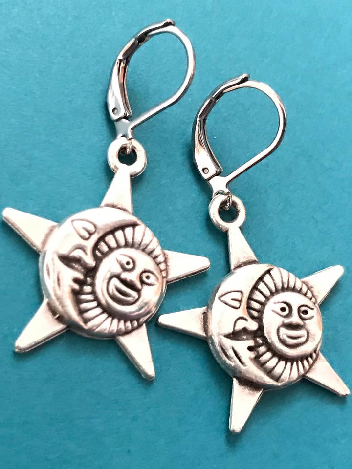 Silver Star Earrings for wholesale by Dreamspirit