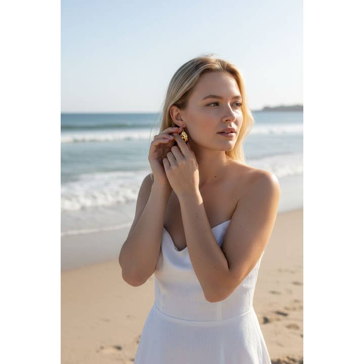 L'atelier du 6 - Wholesale Dangle Earrings - Wrinkled earrings in stainless gold steel.4