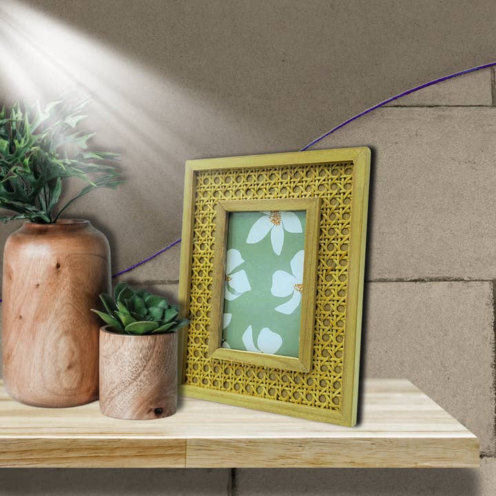 Takoro – wholesale Picture frame – Mango Wood Cane Frame - Rattan Woven Boho Decor - 4x67