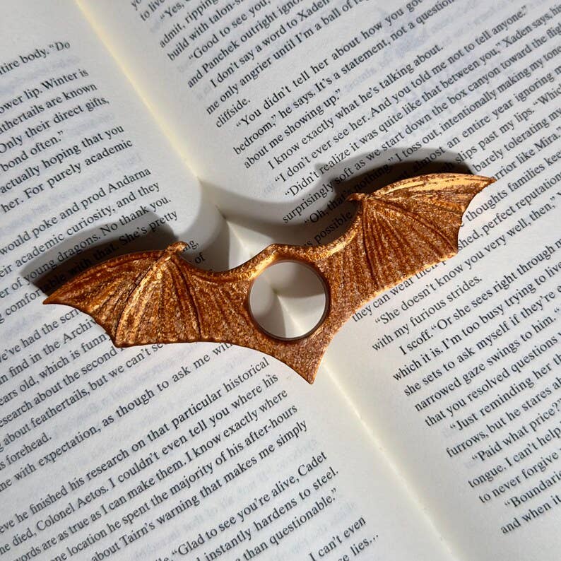 The Crafted Nook – wholesale Book holder – Bat Wing Thumb Page Holder | Book Accessory1