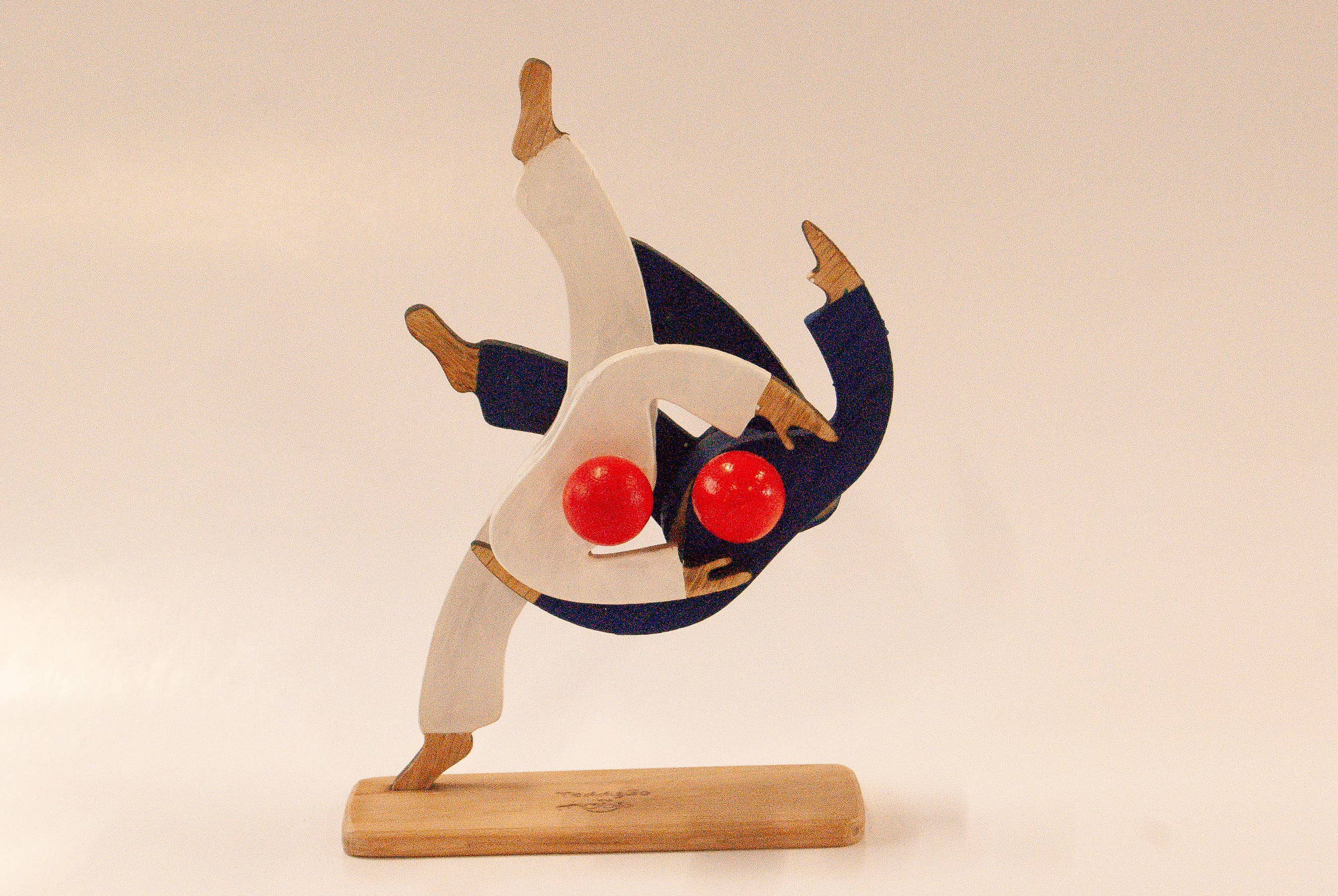 Mobjo - Vendita all'ingrosso Statuette decorative - Figura in legno di judoka4