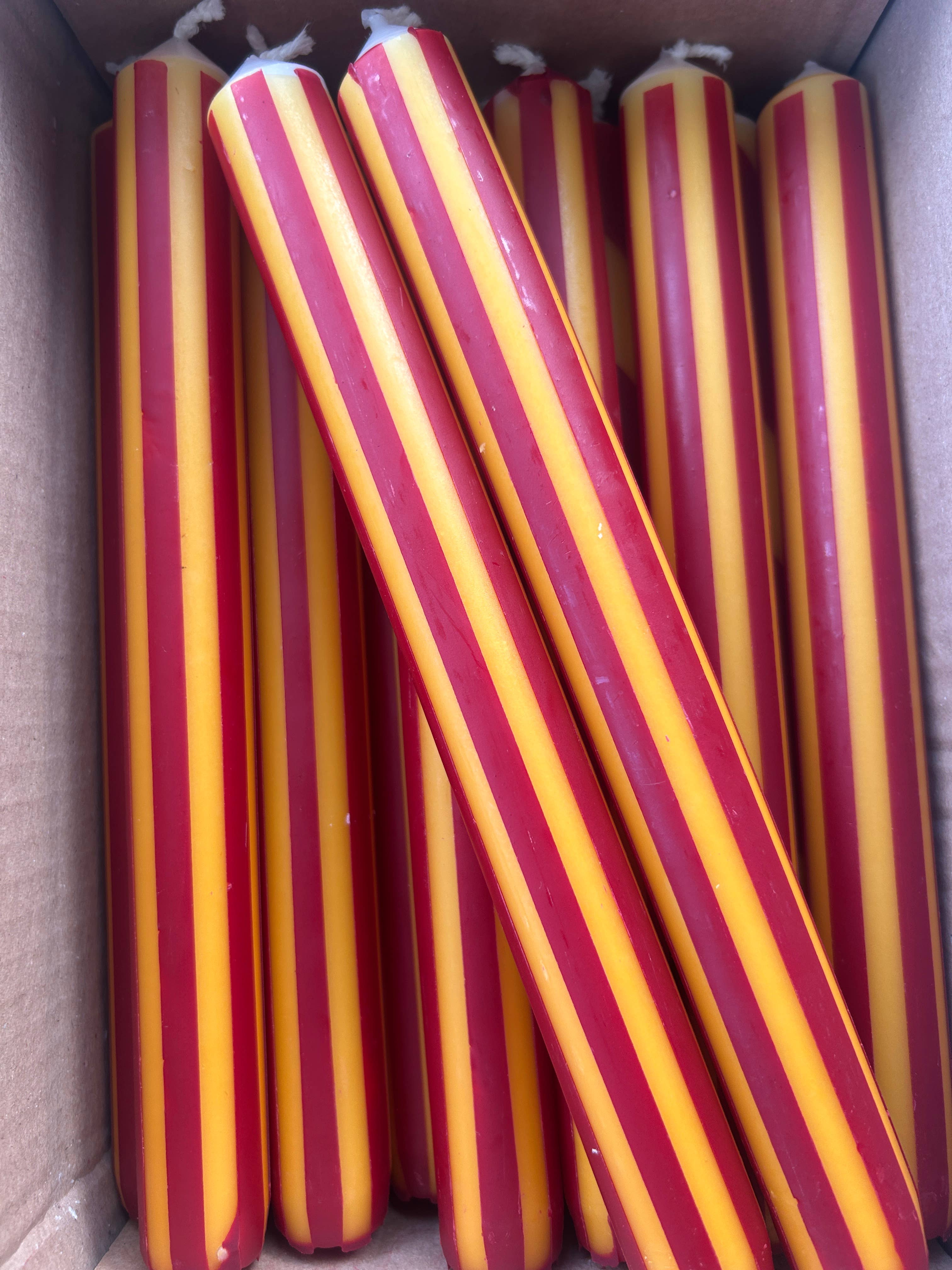 The Colour Emporium - Vente Bougies/bougeoirs coniques - RAYURES D'AUTOMNE INDIVIDUELLE1