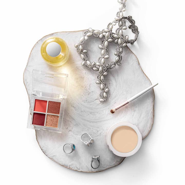 Weißes Harz-Waschtablett mit goldbemaltem Rand für den Großhandel von Deco Design Inc