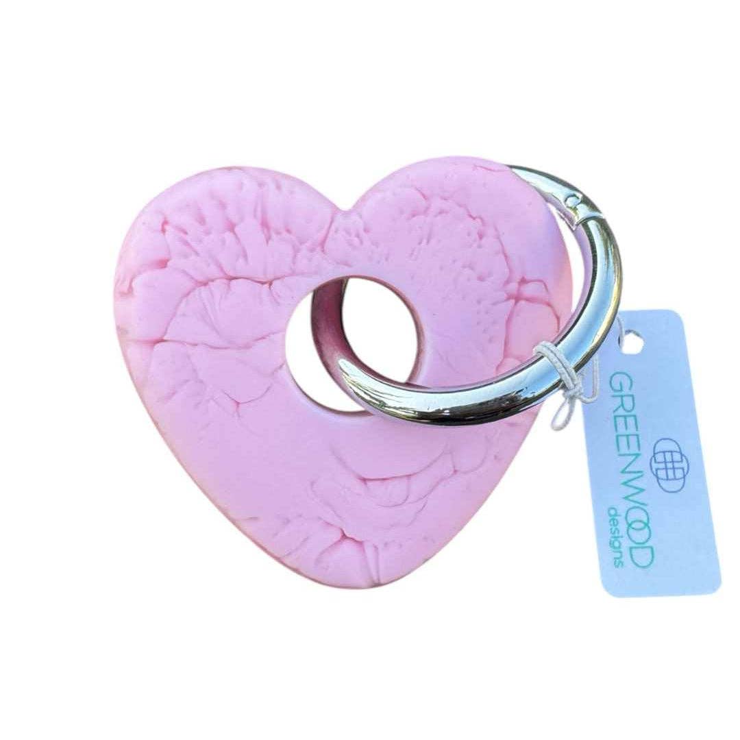 Greenwood Designs - Wholesale Keychain – Women's - Heart Resin Keyrings1