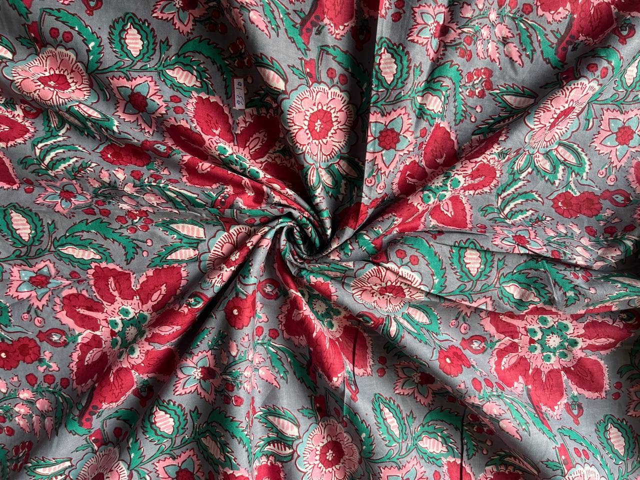 Bhawana Handicrafts - Wholesale Fabric - Design Indian Block Print Fabric In Floral Printed Handmade 0
