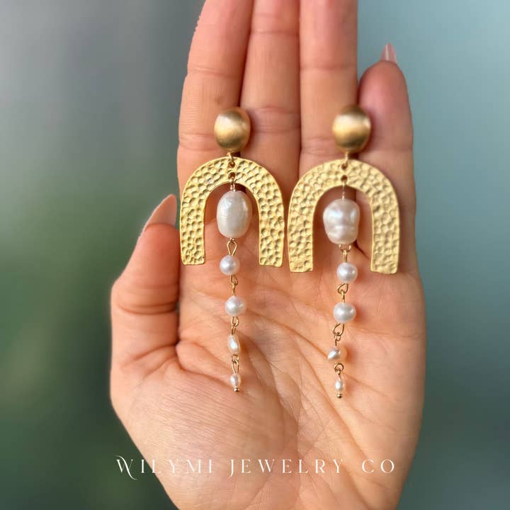 WILYMI Jewelry Co - Wholesale Dangle Earrings - CLARITY Cleopatra Pearl Earrings | Freshwater & Keshi Pearls