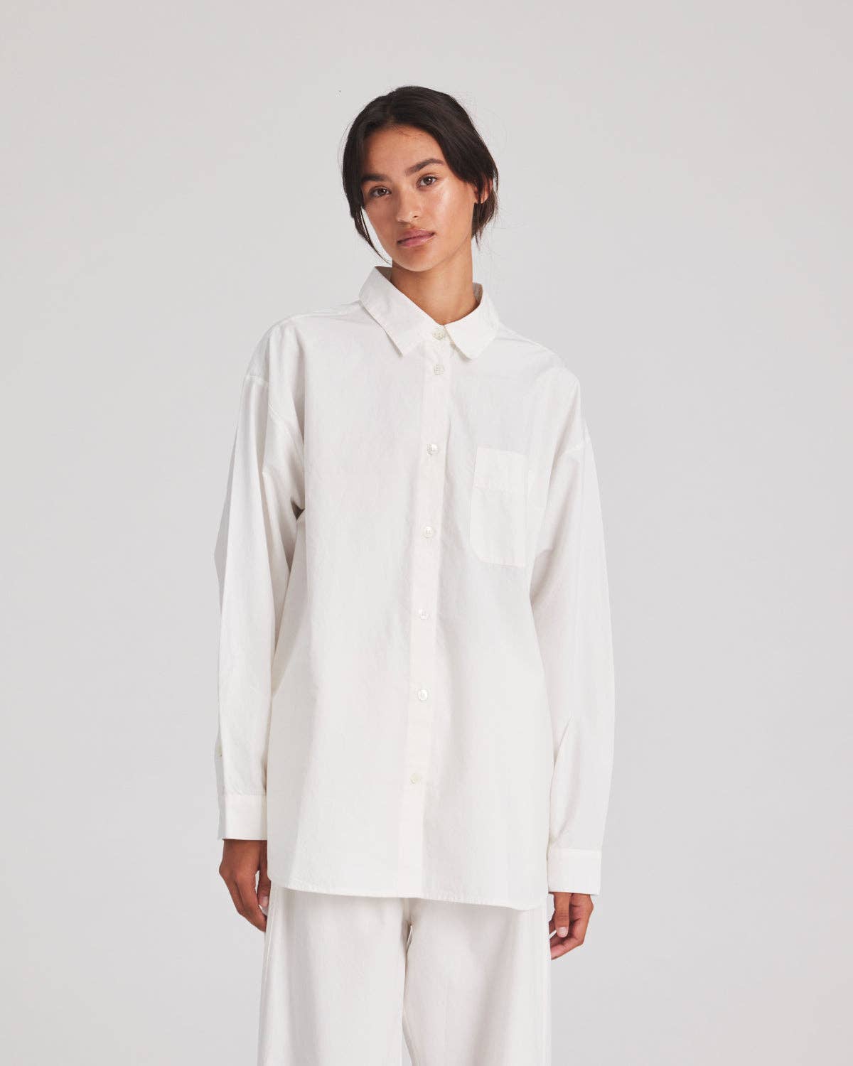 gai-lisva – Großhandel Hemd mit Button-down-Kragen – Damen – Astrid Hemd Popeline Gots 243975 - Flüsterweiß0