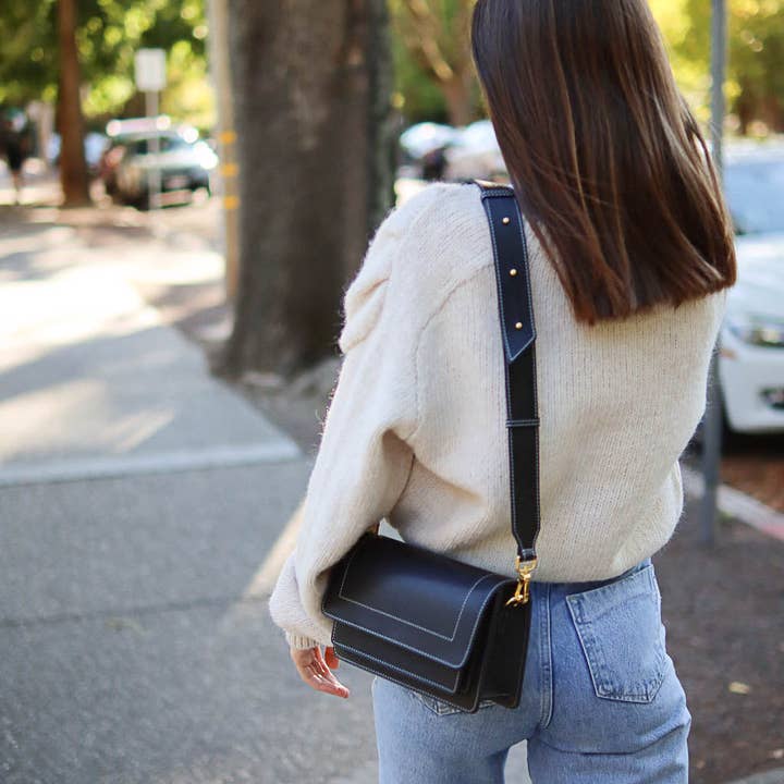 AALLYN – Großhandel Umhängetasche - Damen – Ingrid Umhängetasche - Leder18