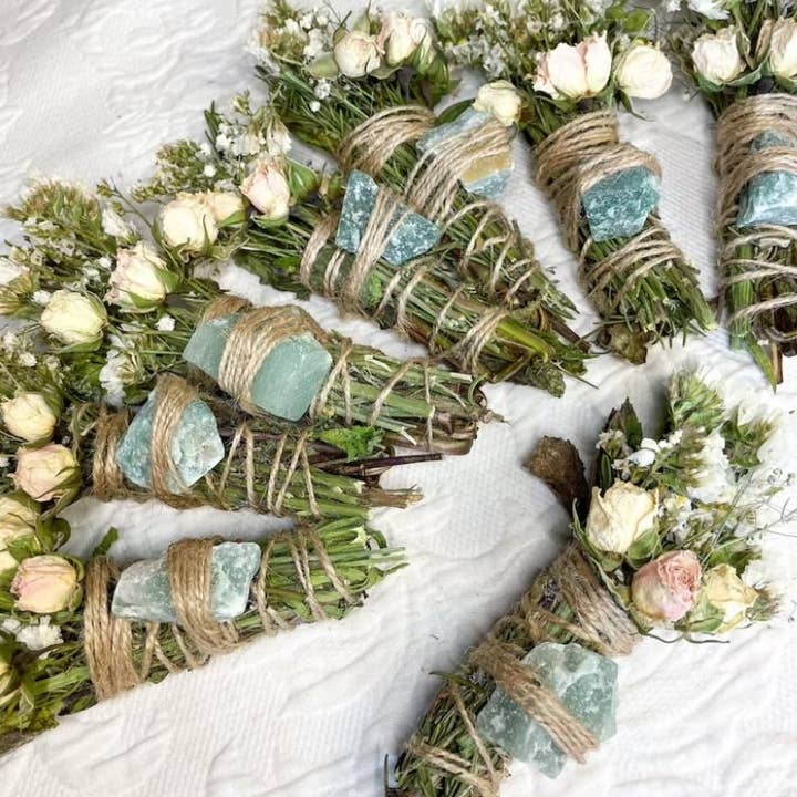 CharlieHaze - Wholesale Sage Bundle - Aventurine, Rosemary, And Mint Smudge Stick2