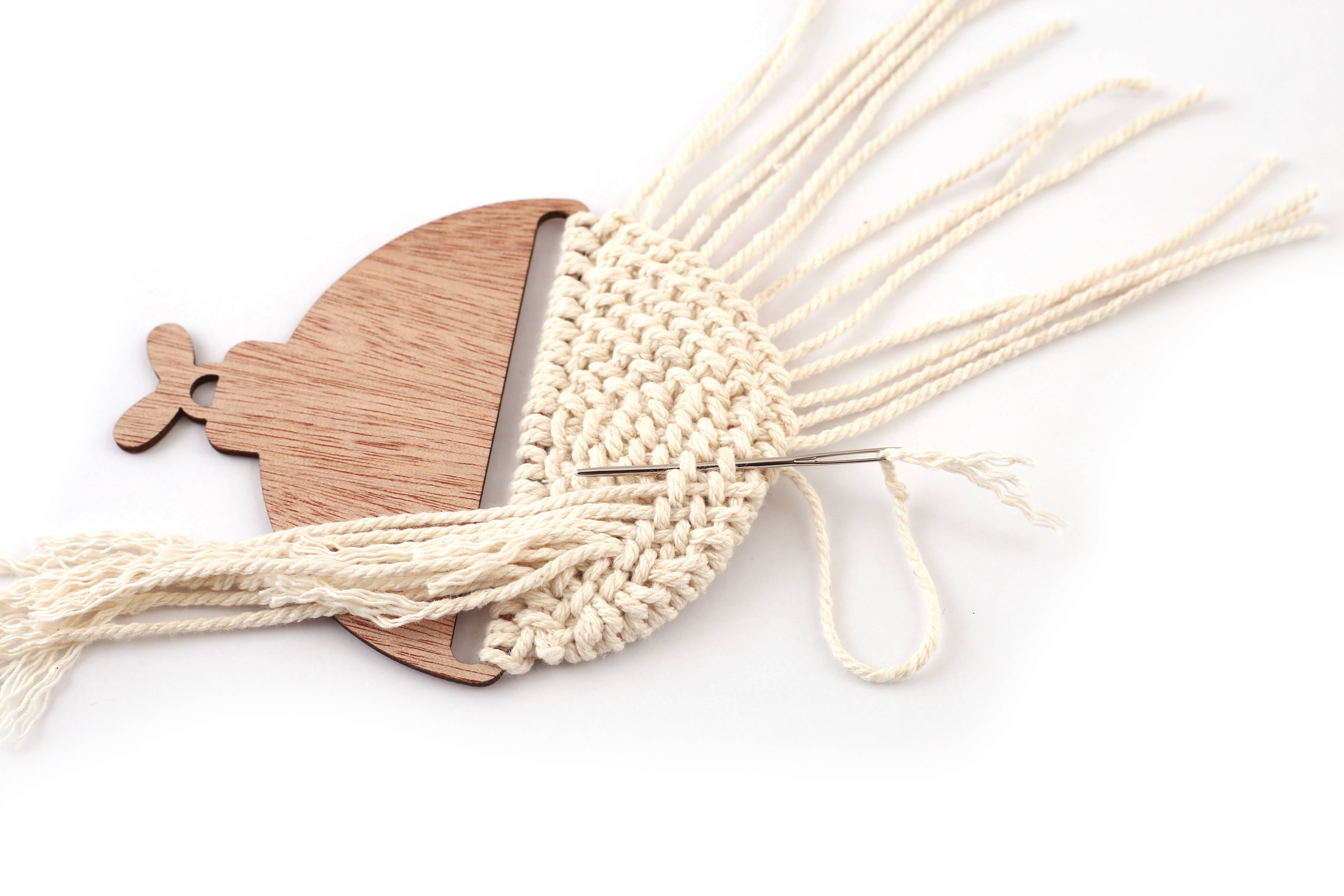 Graine Créative - Wholesale Knitting/Crochet Supplies - MACRAME CHRISTMAS BALL KIT4