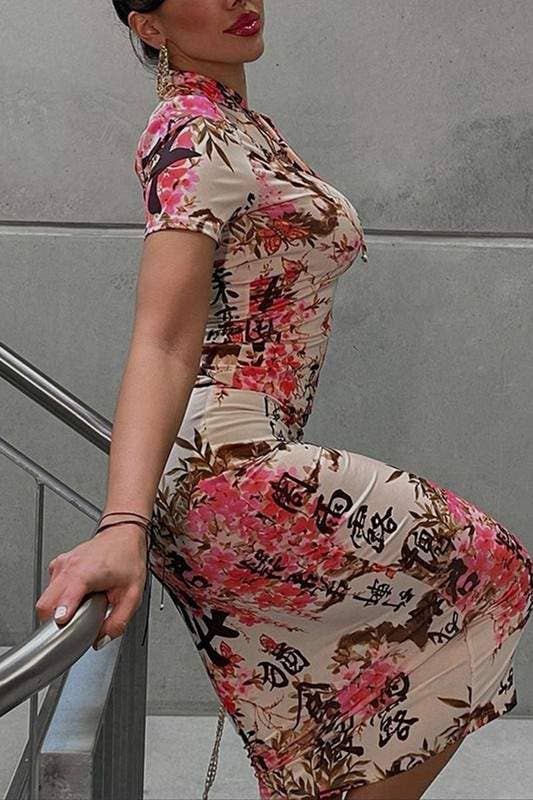 ROSE Robe chinoise midi à fleurs en vente sur Faire4