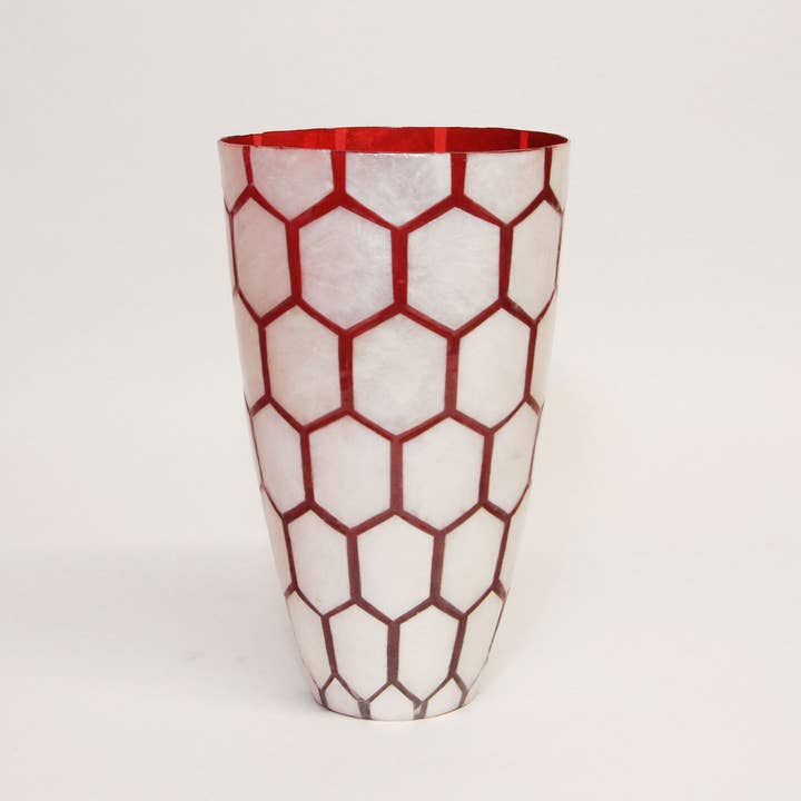 Vit och röd pärlemor vas på glasfiber för wholesale av Ithemba