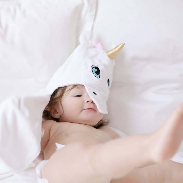 Kloud Bambu | Bamboo Towels & Blankets – Toalha com capuz - Crianças e bebés por atacado – Toalha com capuz de bebê de bambu - unicórnio branco6