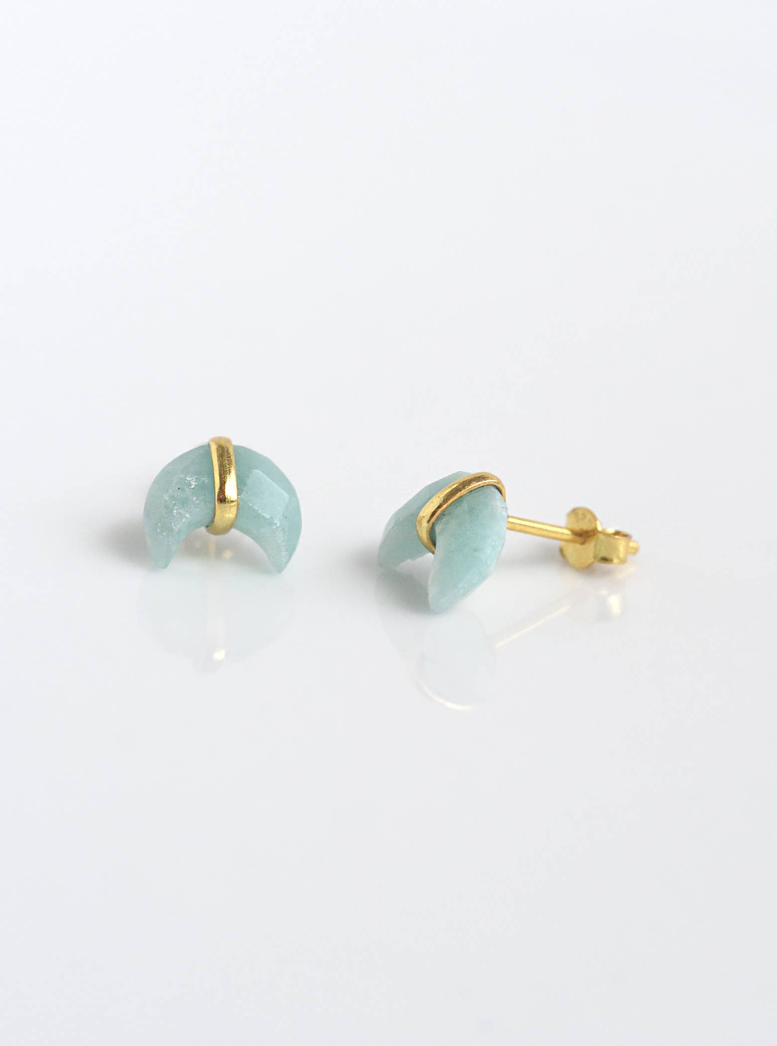 FELIX Z DESIGNS - Vendita all'ingrosso Orecchini a bottone - Orecchini a forma di mezzaluna2