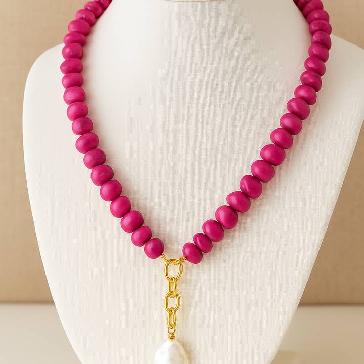 The Bling Barn - Wholesale Beaded/Pearl Necklace - Cienta Chipped Stone Necklace with Pearl FUCHSIA2