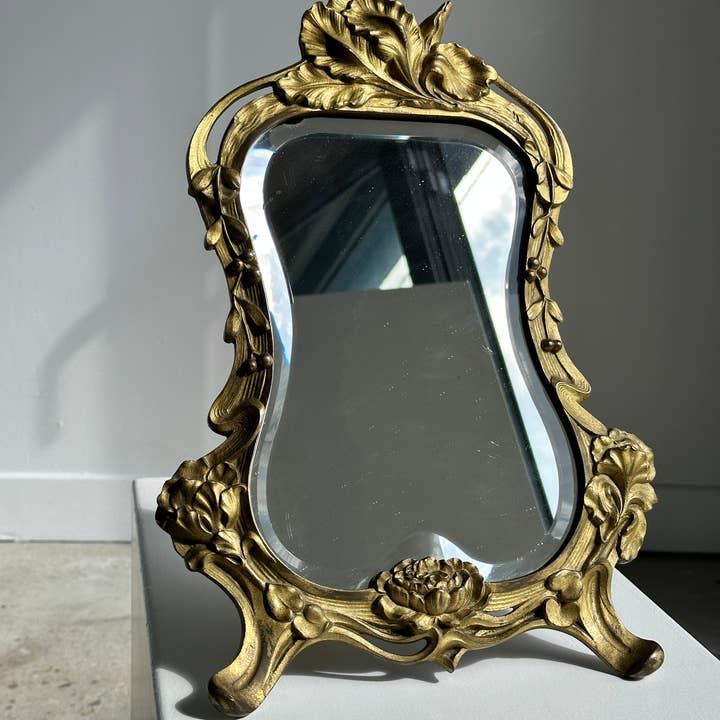 Office Objets - Wholesale Wall Mirror - Gilded bronze Art Deco style tabletop mirror with beveled glass H40cm1