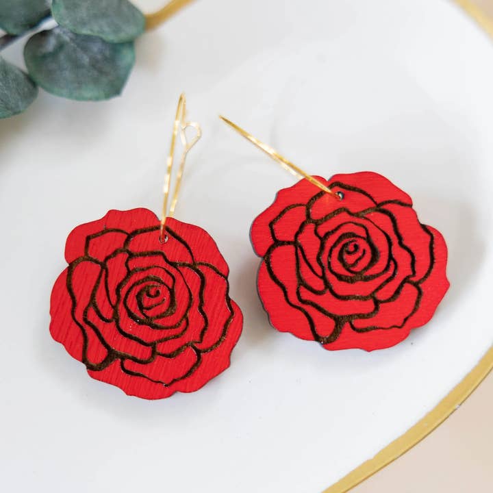 Orecchini Rose Hoop per la vendita all'ingrosso da parte di Le Chic Miami