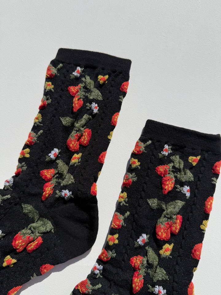 Billy Bamboo - Wholesale Socks - Women's - STRAWBERRIES SOCKS16