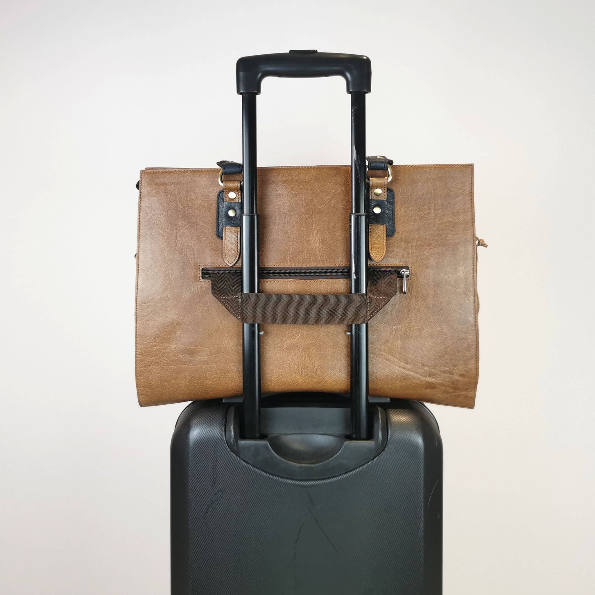 GoodHides Ltd. – wholesale Shoulder bag – women's – The Signature 17" Leather Laptop Bag, Copper3