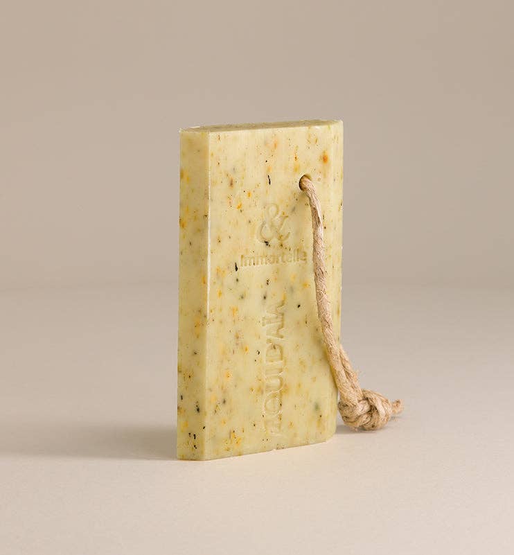 MAITRE SAVONITTO – Großhandel Feste Seife – Seife am Seil Immortelle 110g1