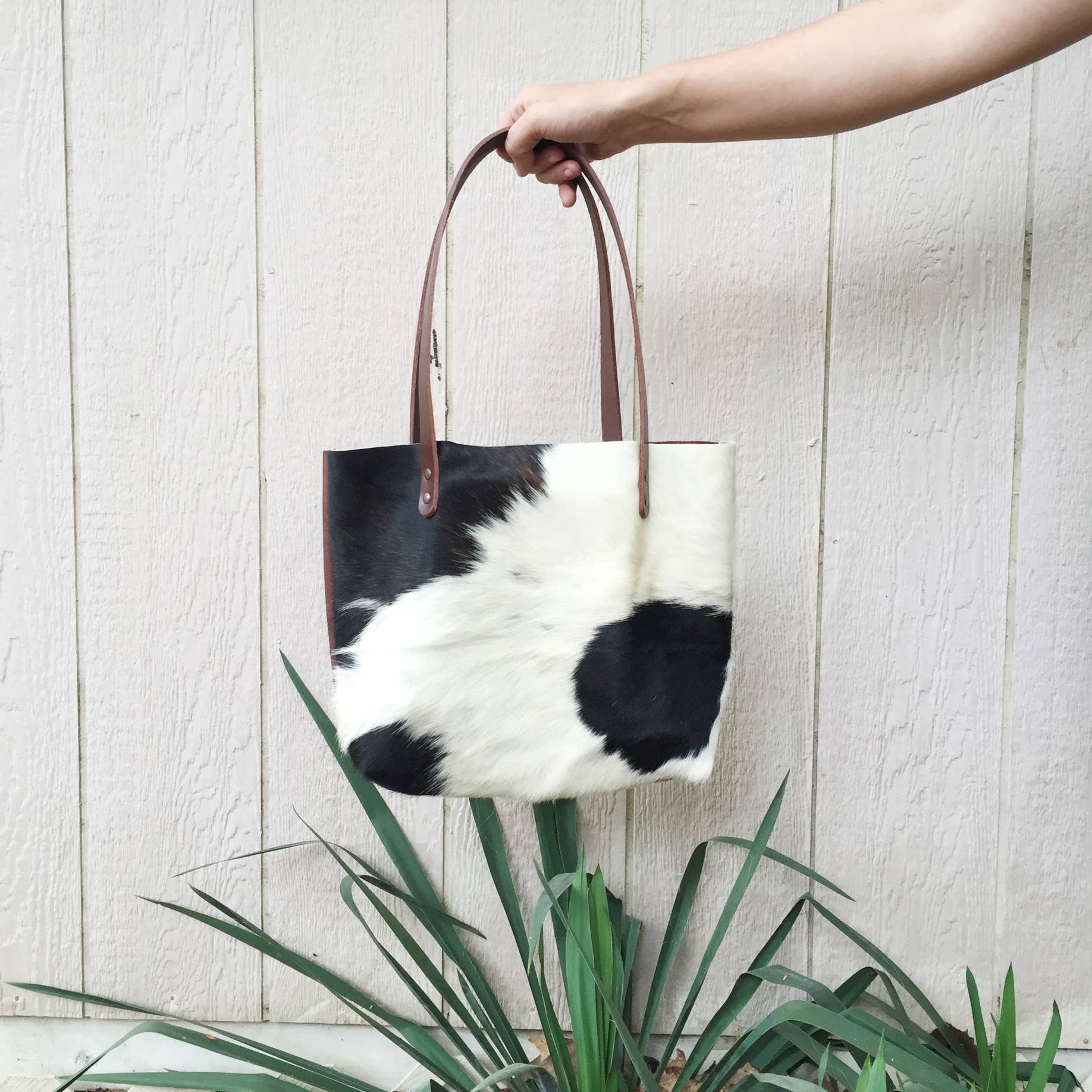 Hawks & Doves - Wholesale Tote Bag - Women's - Cowhide Tote Short6