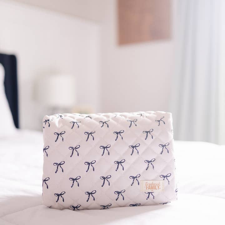 Frederick Family Co. - Wholesale Makeup/Cosmetic Bag - Quilted Carry All Pouch for Women – Large Makeup Organizer Bag, Stand Up Toiletry Case, Wide Zipper Opening, Cute Travel Pouch8