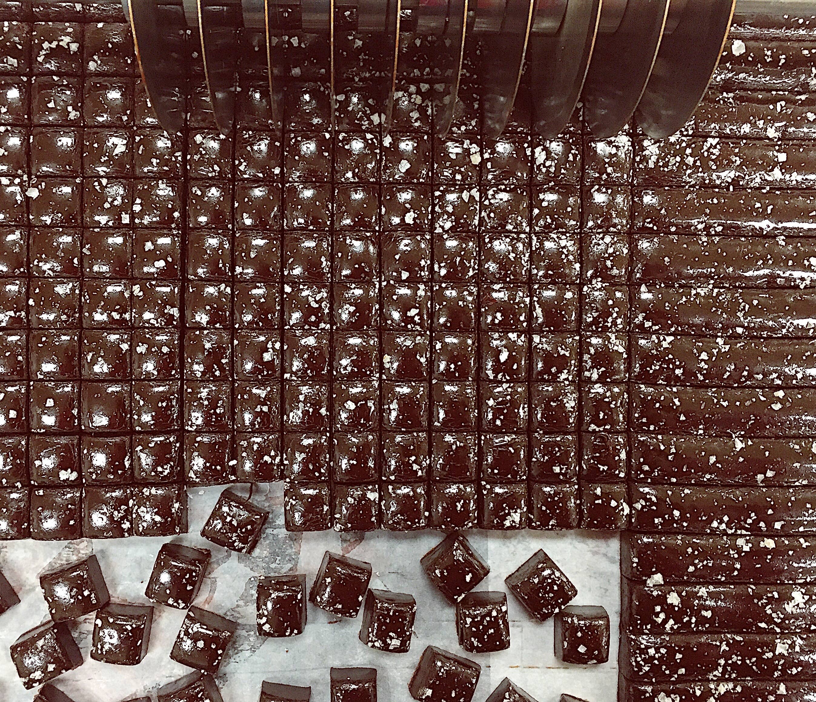 HumYum - Wholesale Caramel - Organic Chocolate Caramels2