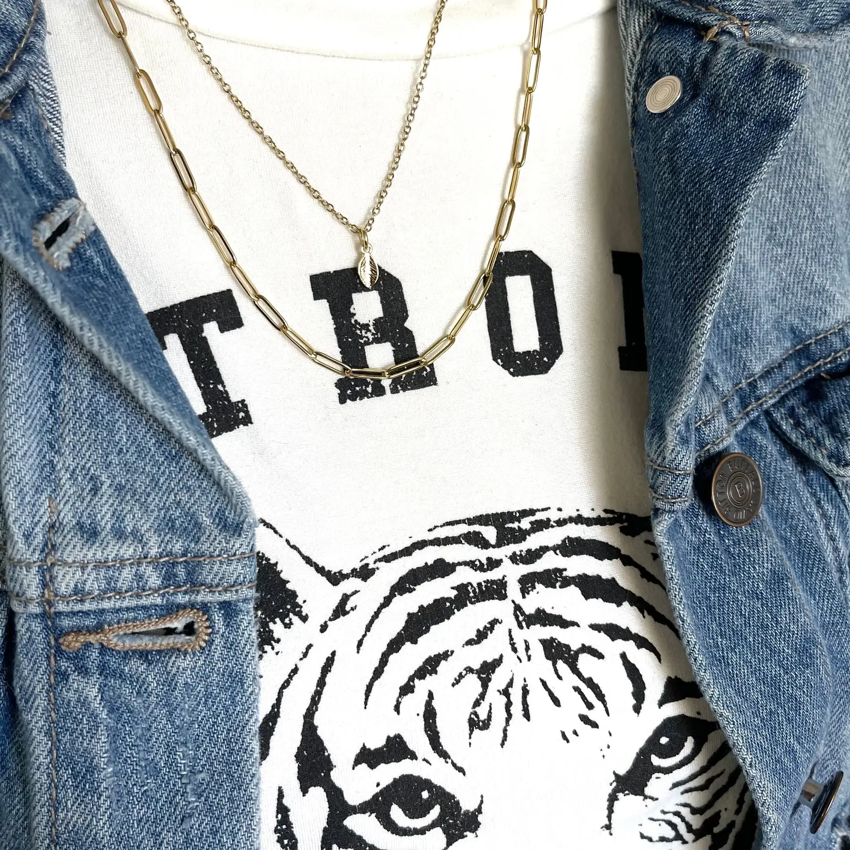 L Rae Charm - Wholesale Pendant/Charm Necklace - Gold Lettuce Friendship Necklace – “Lett-us Be Friends”3