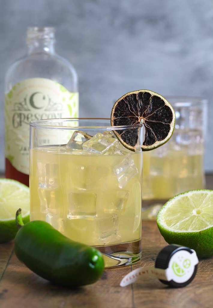 Crescent Simples - Wholesale Cocktail Mix/Syrup - Bar Size Lime Jalapeno Simple Syrup3