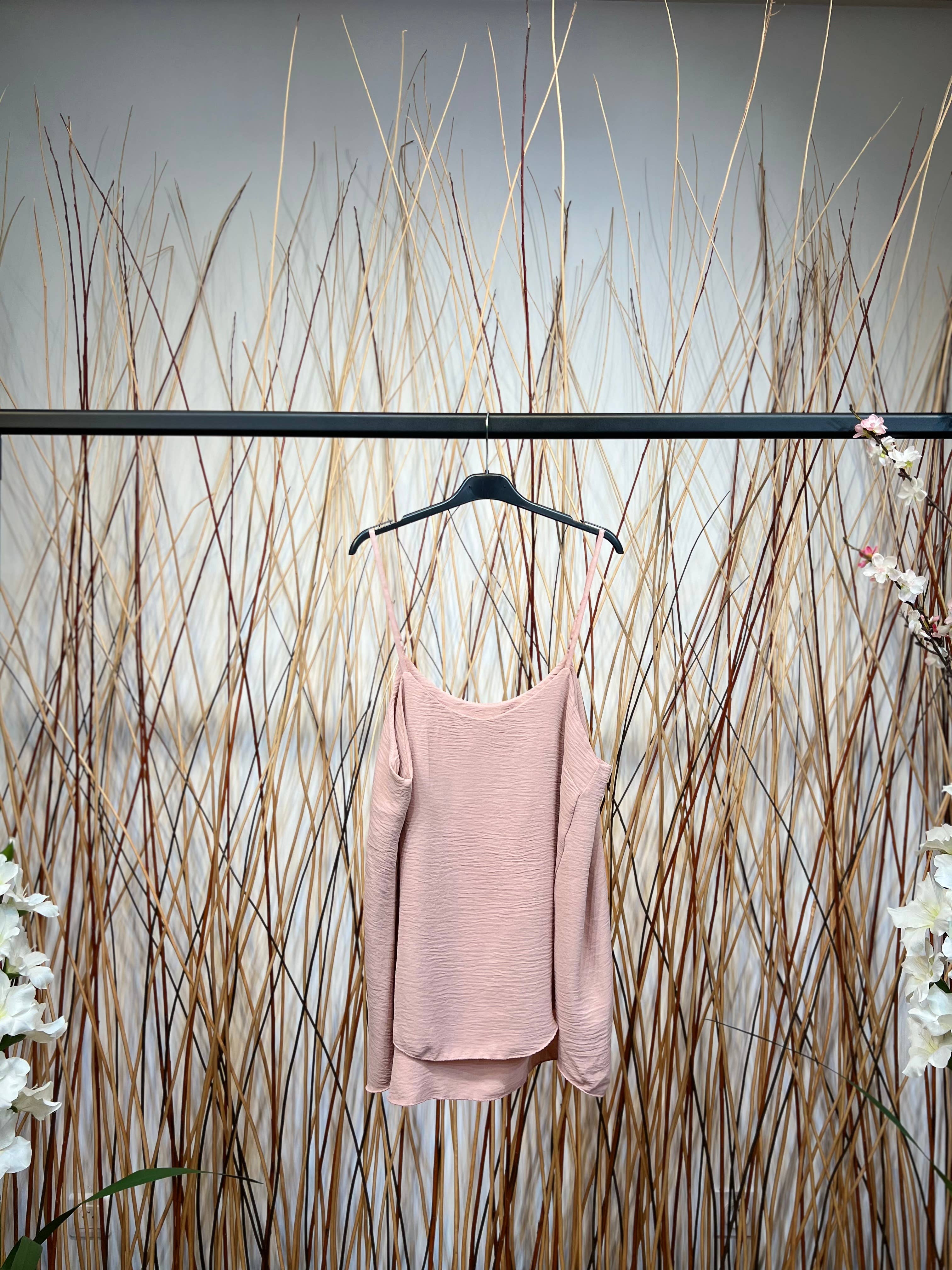 L'Emotion – Engroshandel Tanktop – Kvinder – Cropped tanktop med rund hals og justerbare tynde stropper4