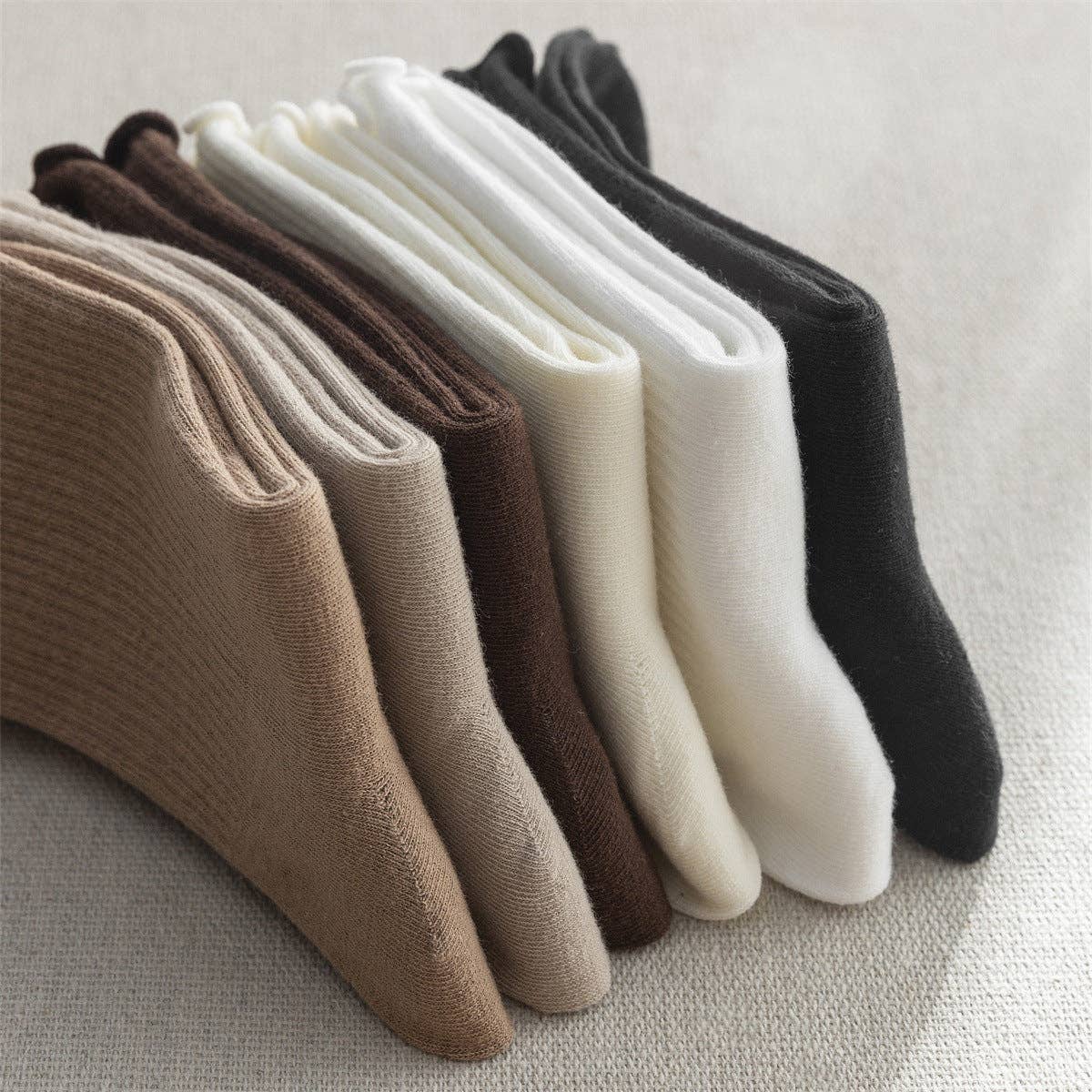 Dipped Shop - Wholesale Socks - Women's - Flounce Solid Color Simple Sweet Socks DP25A42510