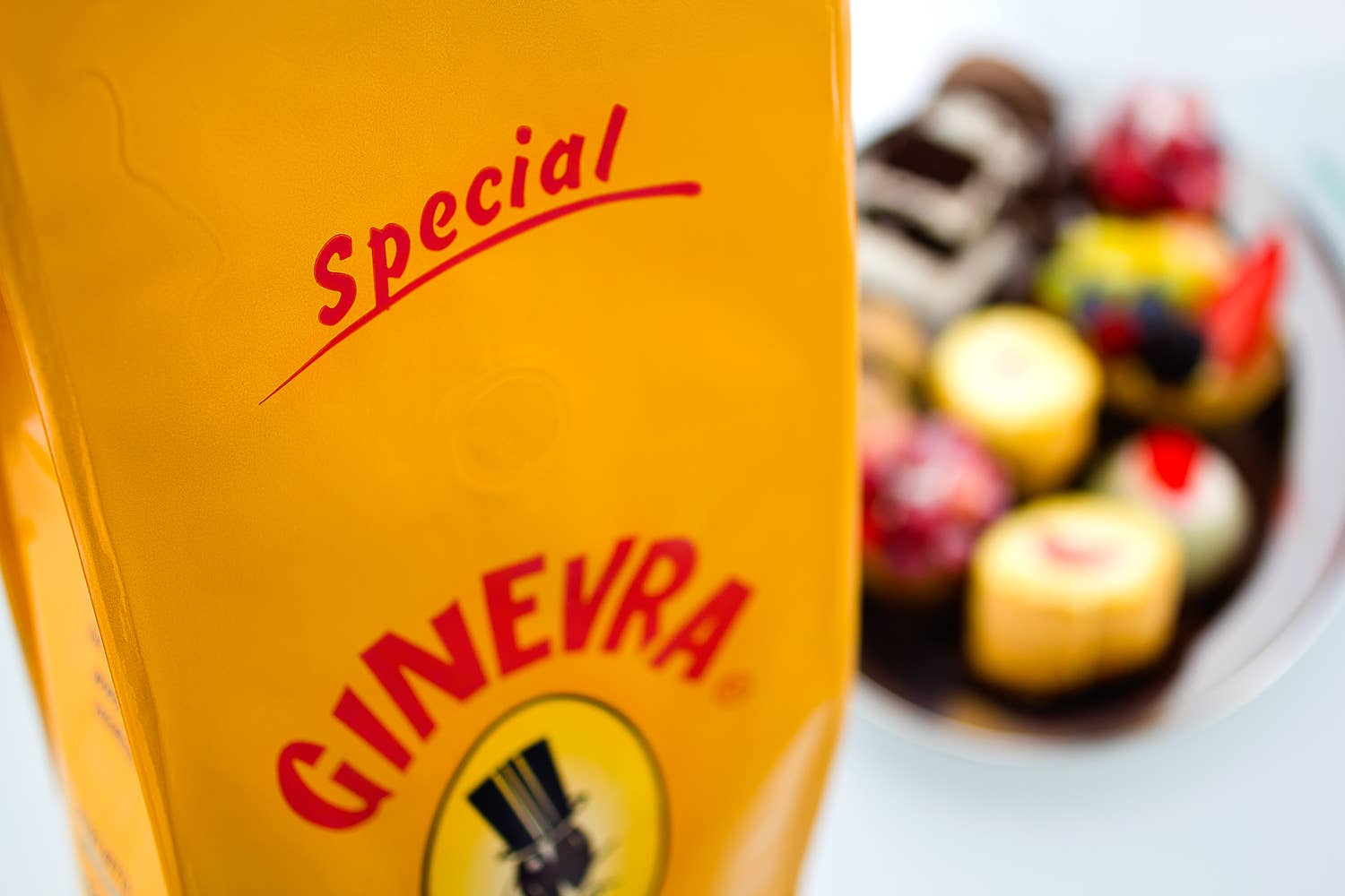 Caffè Ginevra SRL - Wholesale Oploskoffie/espresso - Speciale koffiebonen 1 kg1